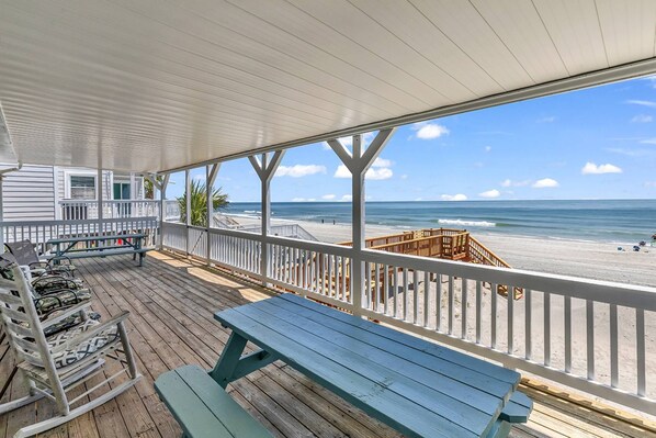 Outdoor dining - *25% Off New 2025 Stays & 10% Off 2026 with Code* (Murrells Inlet)