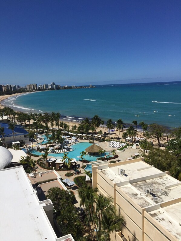 Alberca al aire libre 