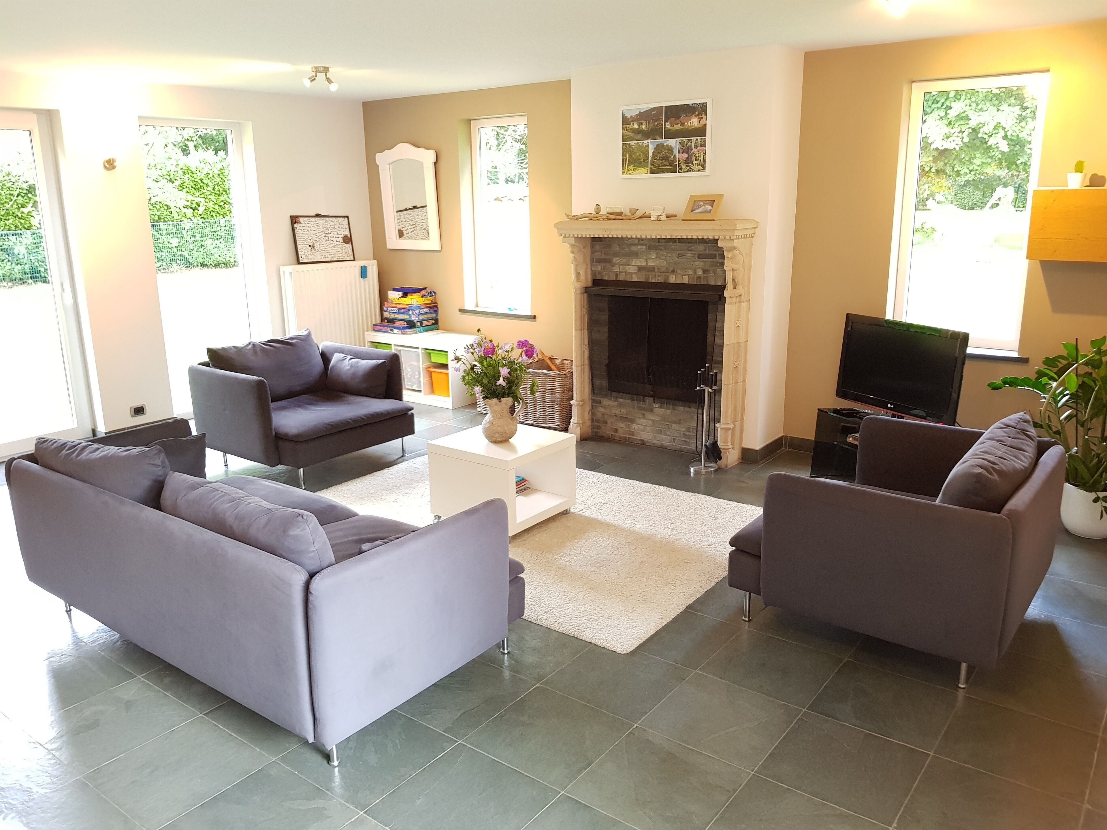 TV connectée, cheminée