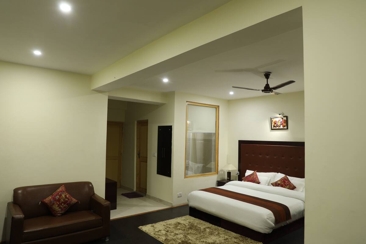 Premium Room