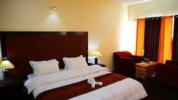 Deluxe Room, 1 Double Bed | Blackout curtains, rollaway beds, free WiFi, bed sheets