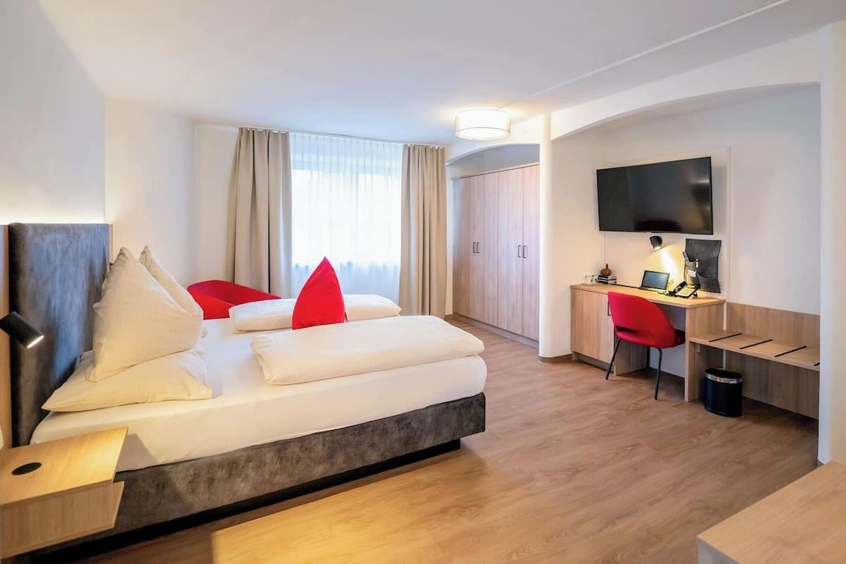 Premium Suite, Terrace | 1 bedroom, in-room safe, individually decorated, individually furnished