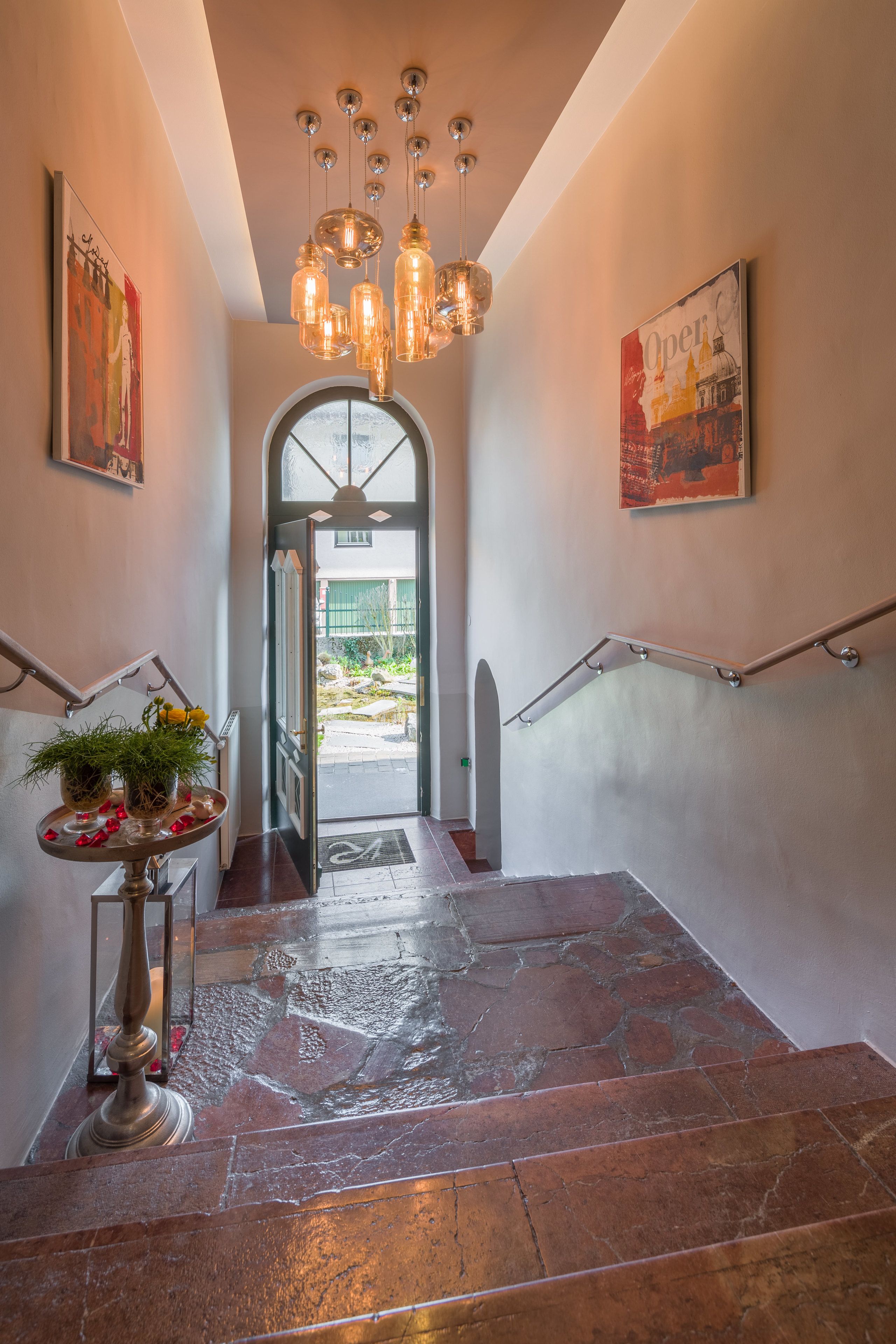 economy double room | interior entrance