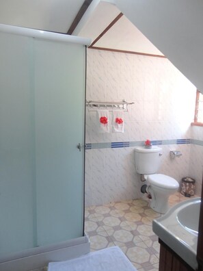 Room, Balcony | Bathroom | Hair dryer, towels - Belle Des Iles (La Digue)