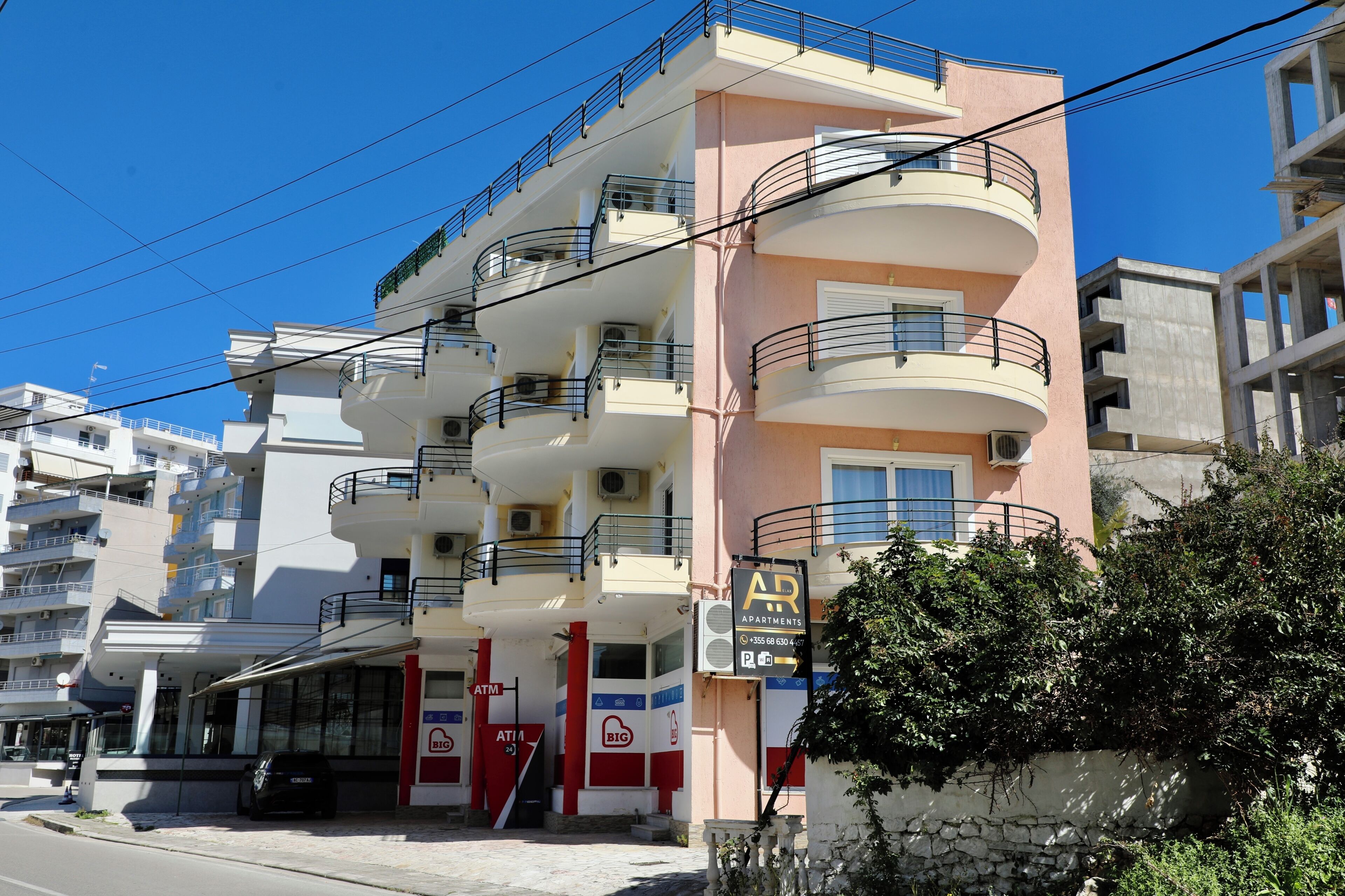 Façana frontal de l'allotjament