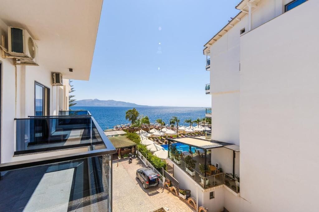 Minibar, Zimmersafe, Bügeleisen/Bügelbrett, kostenloses WLAN