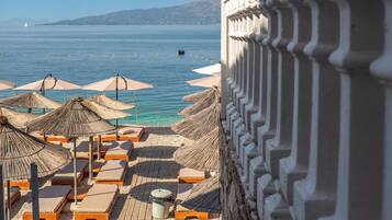 UbicaciĂłn a pie de playa