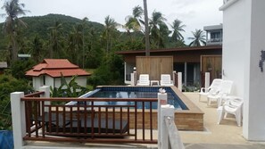 Family 3-Bedroom Villa with Sea View | Terrasse/Patio