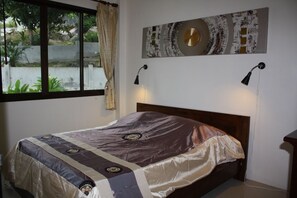 Family 3-Bedroom Villa with Sea View