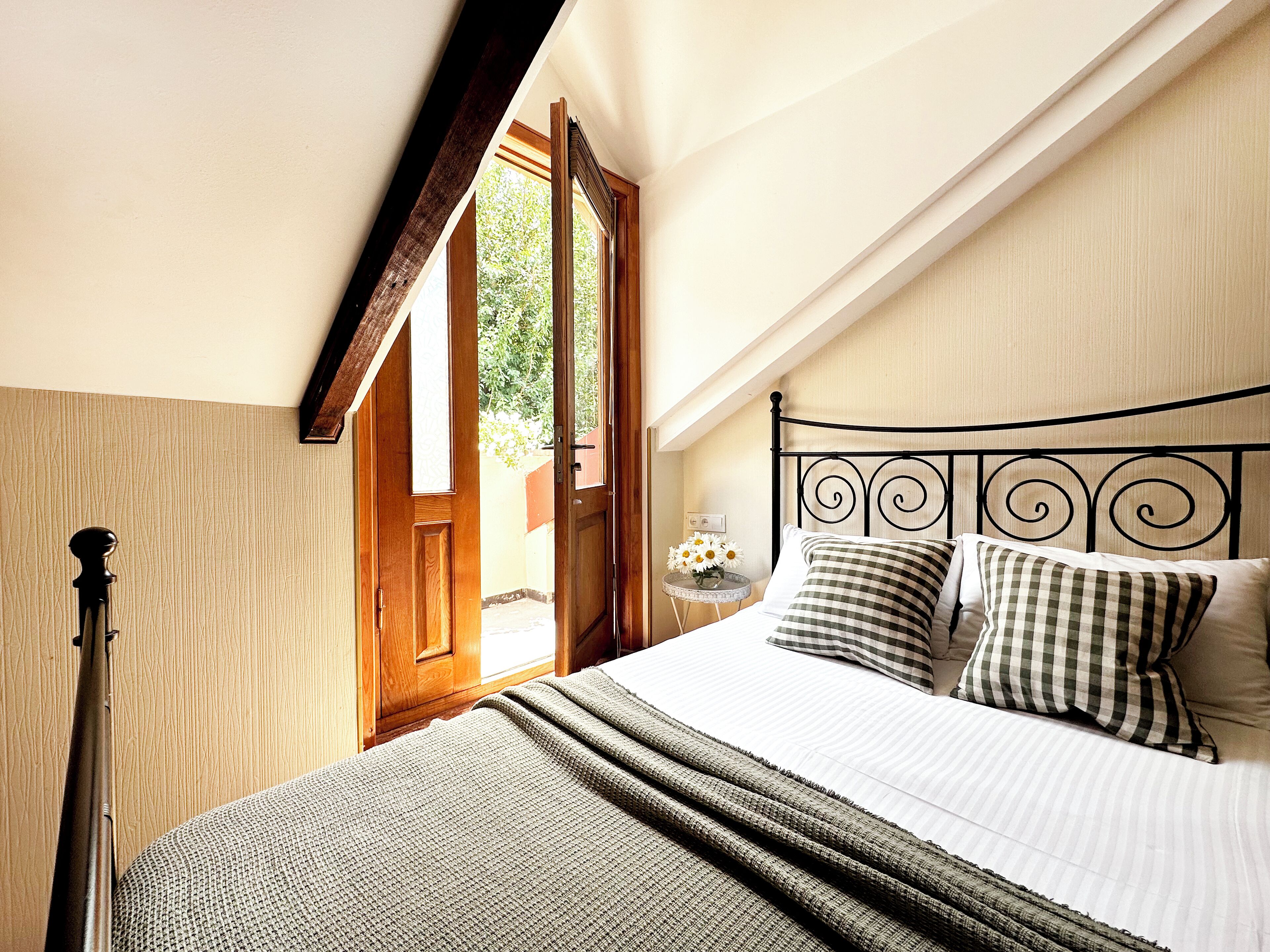 economy double room | premium bedding, minibar, in-room safe, blackout curtains