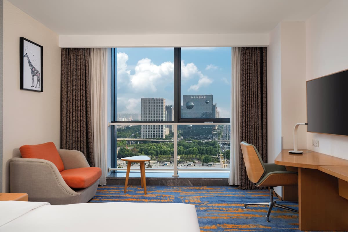 1 bedroom, down duvets, in-room safe, desk