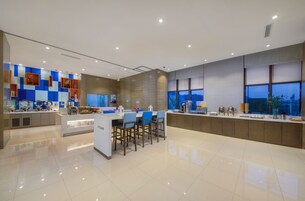 Desayuno buffet incluido todos los días 