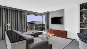 Suite (Feature) | 1 dormitorio, ropa de cama de alta calidad, caja fuerte