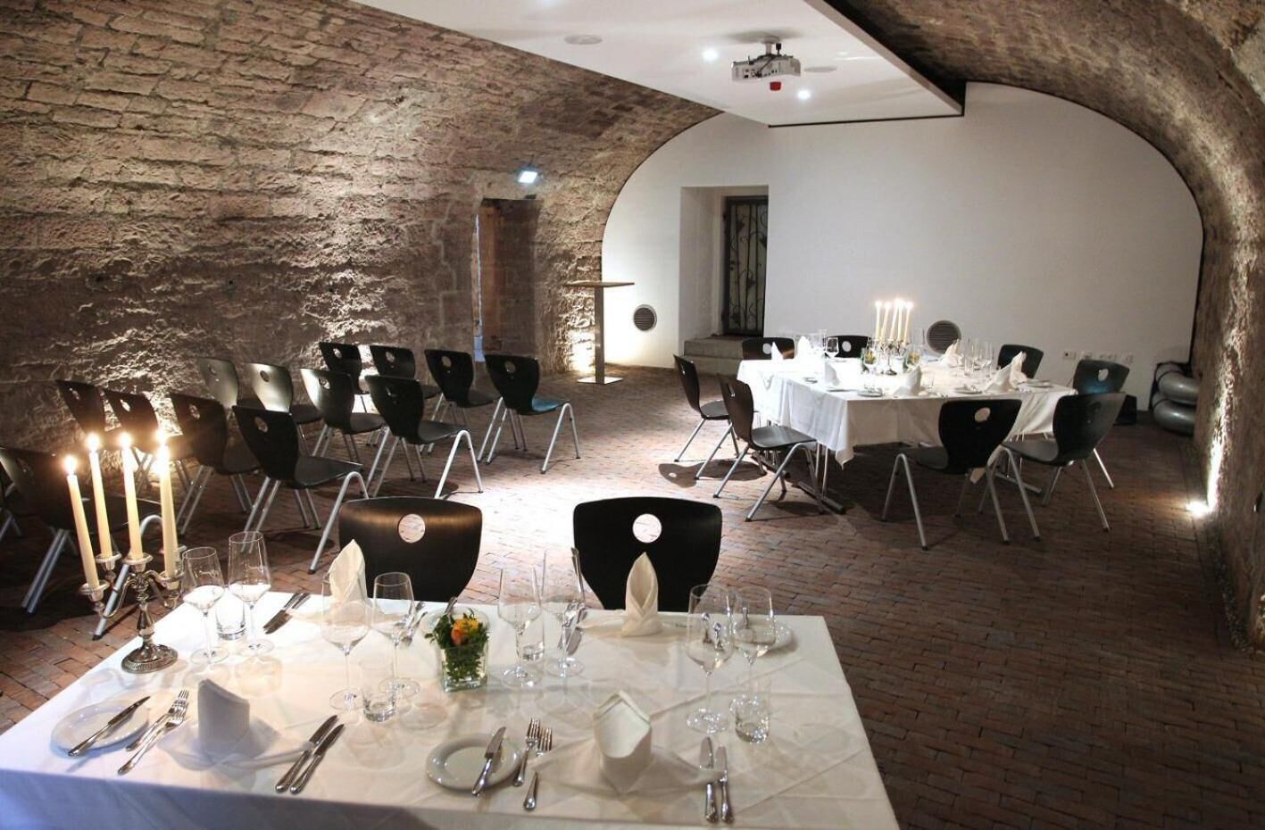 Se sirven desayunos, cenas y cocina local e internacional 