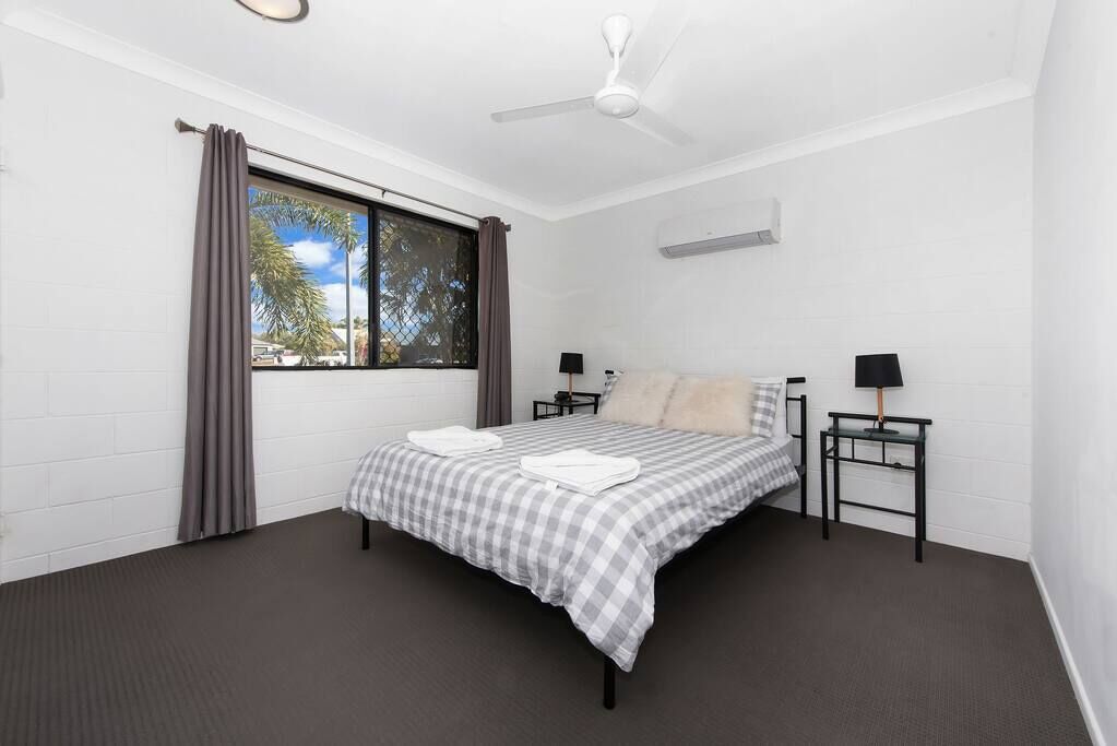 3 bedrooms, iron/ironing board, WiFi