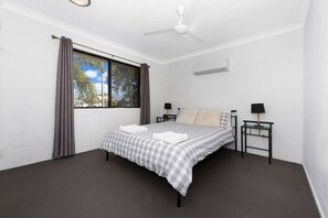 3 makuuhuonetta, silitysrauta/-lauta, Wi-Fi