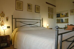 Blackout curtains, iron/ironing board, free WiFi, bed sheets