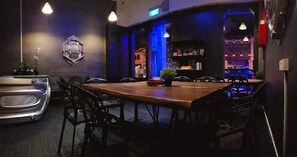 Daily continental breakfast for a fee - Atlantis Pods at Little India (Singapore)