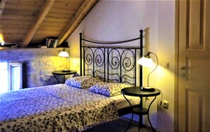 Ferienhaus, 2 Schlafzimmer | Essbereich im Zimmer