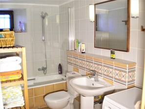 House, 2 Bedrooms | Bathroom - Stone House For You (South Kynouria)