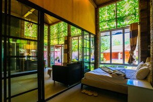 Ropa de cama de alta calidad y cortinas blackout 