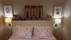 1 bedroom, iron/ironing board, travel cot, free WiFi