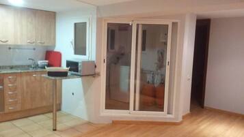 1 bedroom, iron/ironing board, travel crib, free WiFi