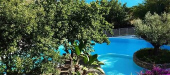 VILLA VIRGINIA Nr. 11 mit GROSSEM GEMEINSCHAFTSBAD - 1 km vom Strand entfernt