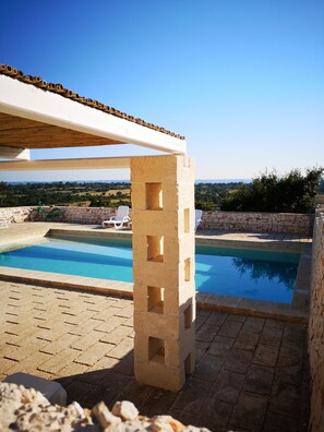 Outdoor pool - MASSERIA POESIA - WHITE APARTMENT - Cisternino (Alberobello) (Cisternino)