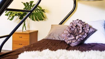 3 bedrooms, desk, iron/ironing board, WiFi