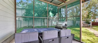 Discover Cessnock Vineyard Delights - Book Direct