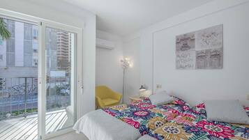 2 bedrooms, in-room safe, iron/ironing board, WiFi