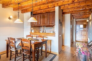 Dining - Casa con encanto en la Cerdaña Francesa (Estavar)