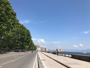 Exterior - Terrazza Aragon (Naples)