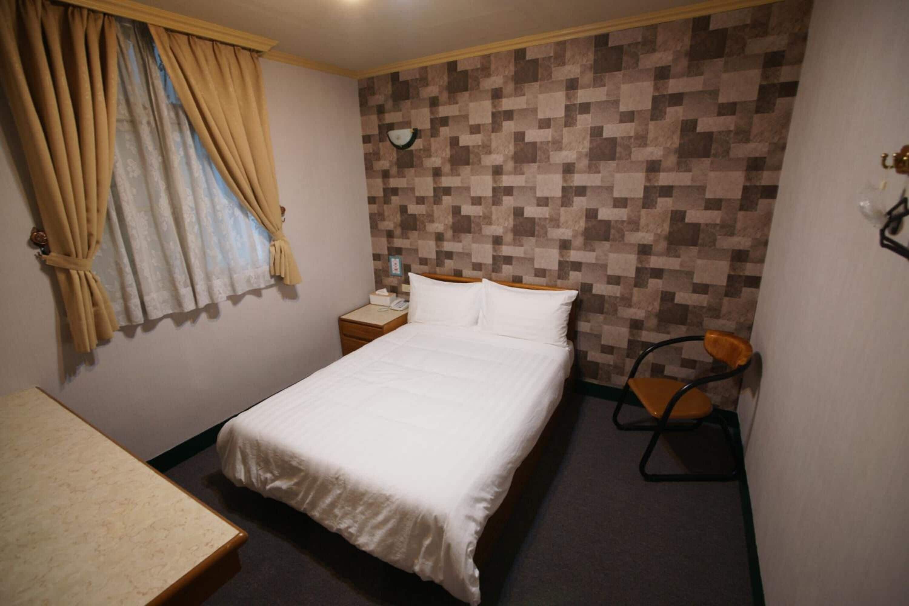 desk, laptop workspace, blackout curtains, free wifi