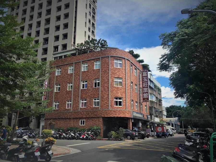 Fachada da propriedade