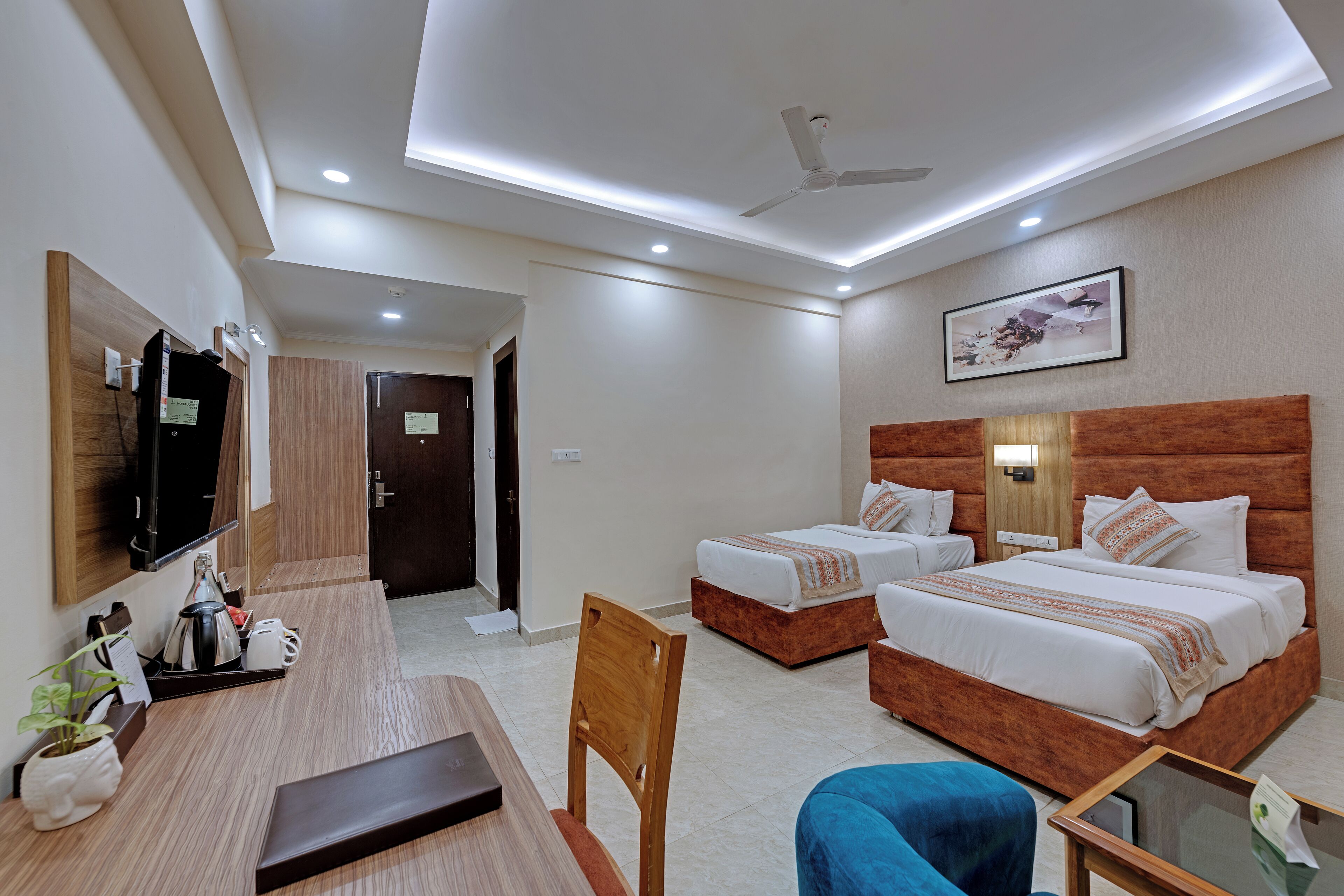 Room, 2 Single Beds (View)