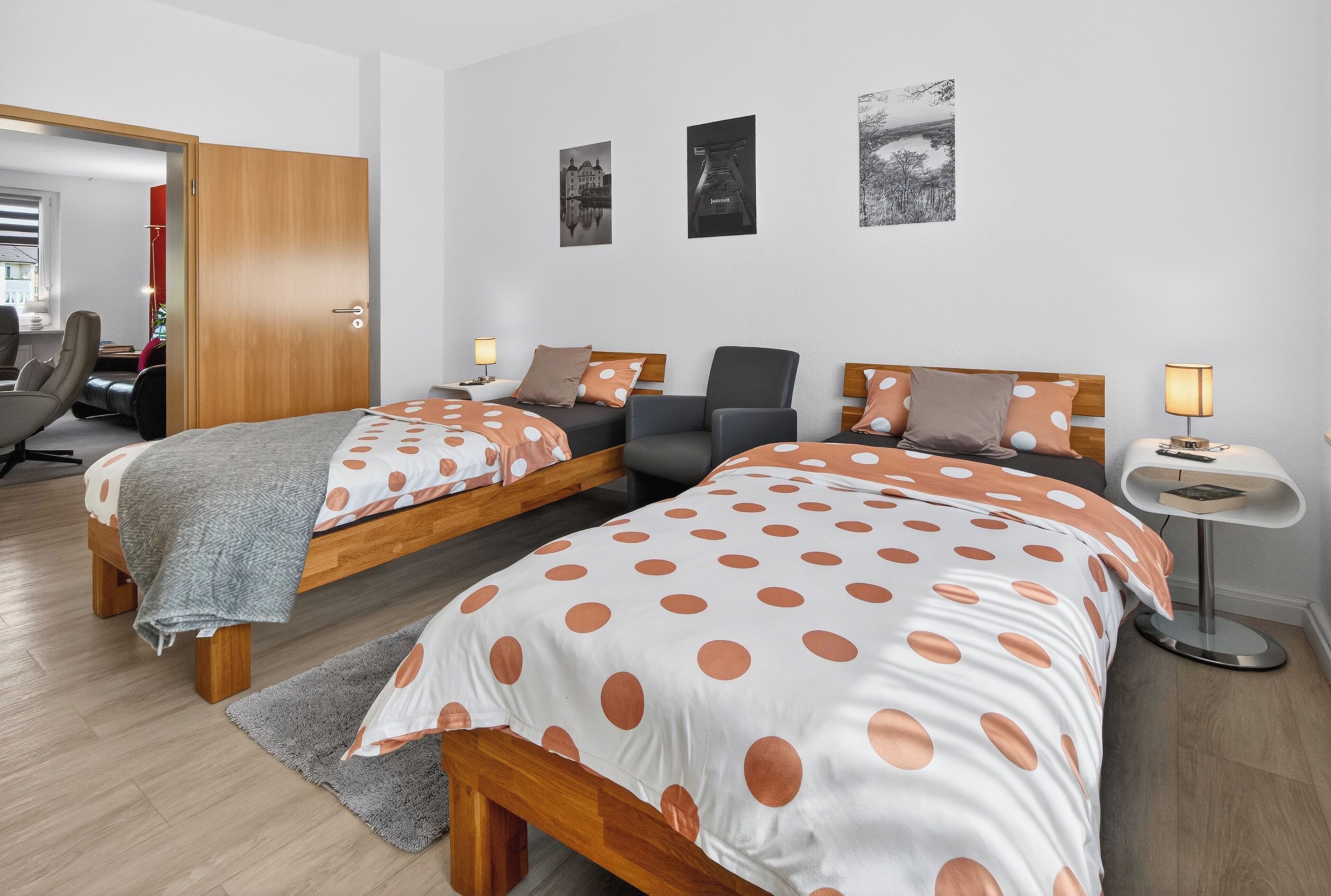 2 Schlafzimmer, Bügeleisen/Bügelbrett, Reisekinderbett, kostenloses WLAN