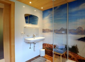 Unclassified image, 3 of 30, button - Apartment - Rusch Gabriele and Jakob (Au)