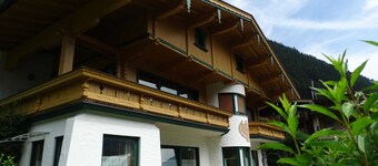 LÀgenhet nr 1 för 4 personer -. Apartment House Zillertal