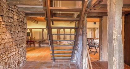 Homerez - Grande maison confortable Ă Gavaudun