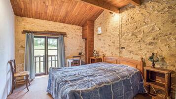 4 Schlafzimmer, Reisekinderbett, kostenloses WLAN