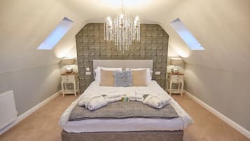 Barn, 5 Bedrooms | 1 bedroom, premium bedding, desk, iron/ironing board