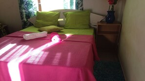 2 makuuhuonetta, Wi-Fi, vuodevaatteet