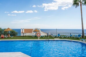 Outdoor pool - LUXURIOUS apartment with AMAZING view and VERY BIG terrace / Nerja Torrox-Costa (Torrox)
