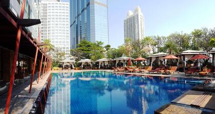 Serviced 2 lits PANORAMIC SKY VILLAS avec piscine, salle de gym et BTS