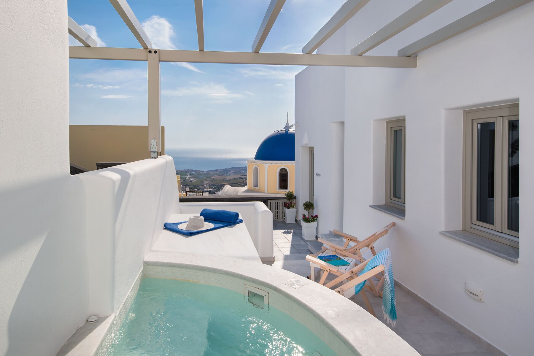 Suite, 2 Bedrooms, Partial Sea View | View from room