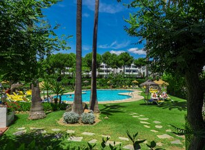 Pool - Superb apartment with pool and breathtaking sea view from the living room! (Mijas Costa)