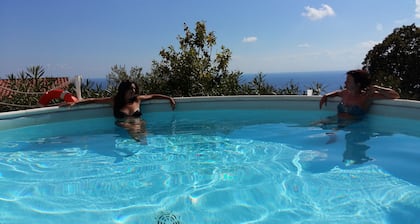 The Shell House with private pool - 1 Km from the beach