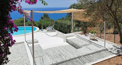 Das Shell House mit privatem Pool - 1 km vom Strand entfernt